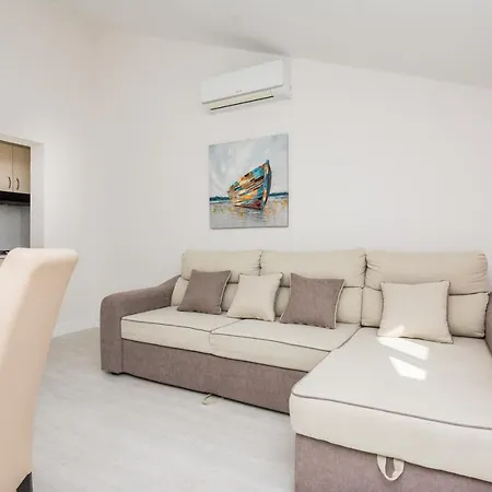 Medanic - Private Pool Apartament Privlaka (Zadar)