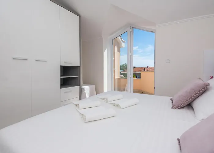 Apartament Medanic - Private Pool Privlaka (Zadar)