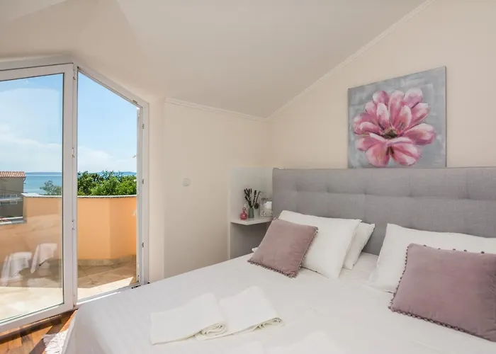 아파트 Medanic - Private Pool 프리블라카