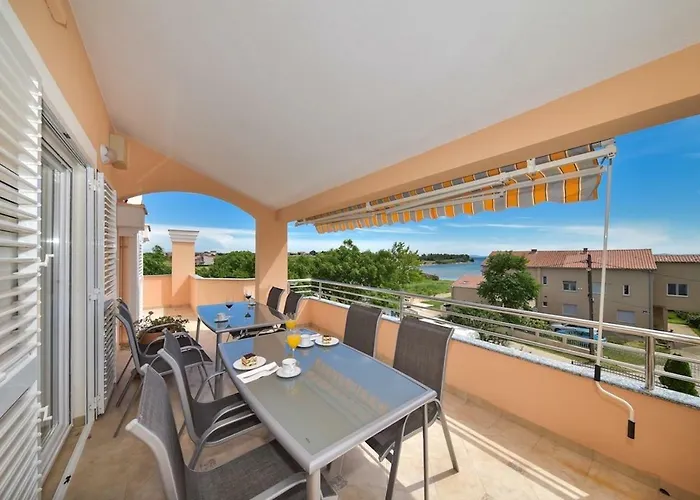 Apartament Medanic - Private Pool