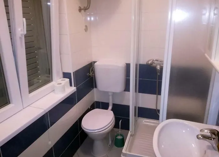 Medanic - Private Pool 아파트 *