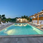 Medanic - Private Pool Lägenhet *
