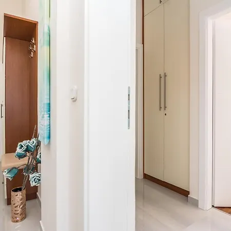 Apartment Medanic - Private Pool