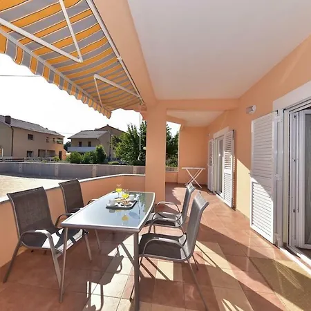 Medanic - Private Pool *